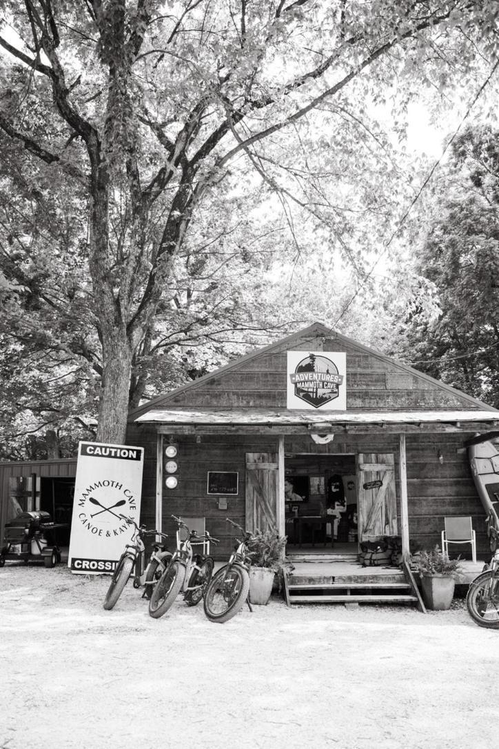 Mammoth Cave Lodge And Cabins Eksteriør billede
